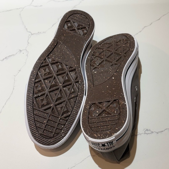 Custom Chuck Taylor All Star Slip By You
Dark Root - Picture 5 of 10